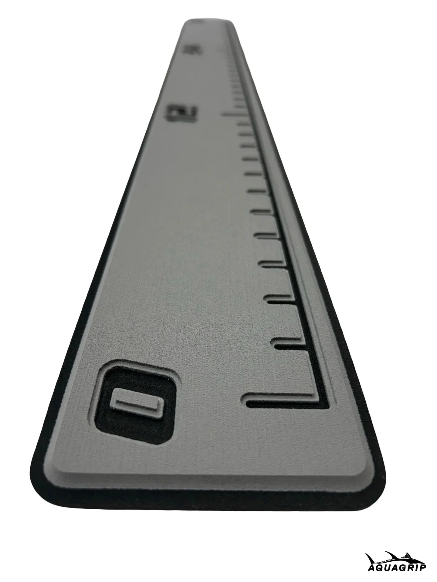 AquaGrip fish ruler - Medium gray over black slim angled view